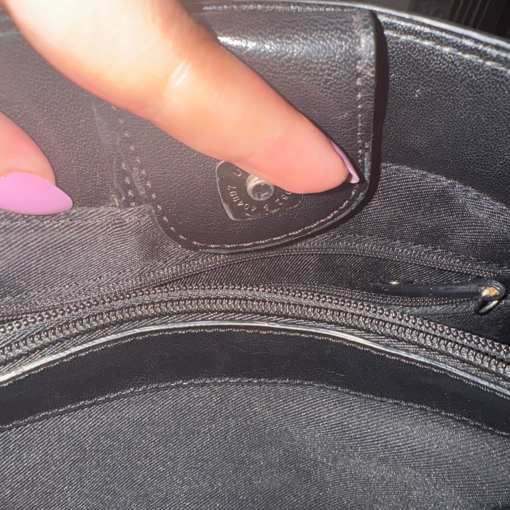 Purse - Picture 3 of 9